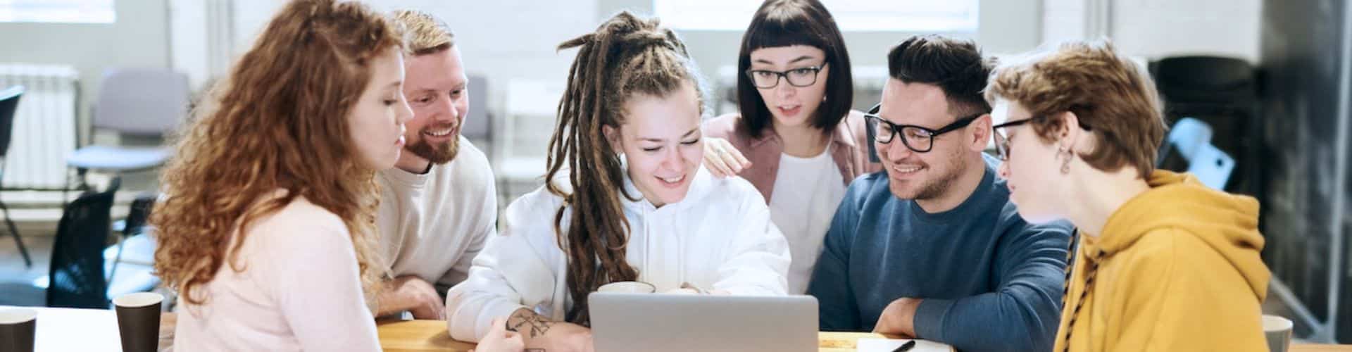 virtual learning environment (entorno virtual de aprendizaje)